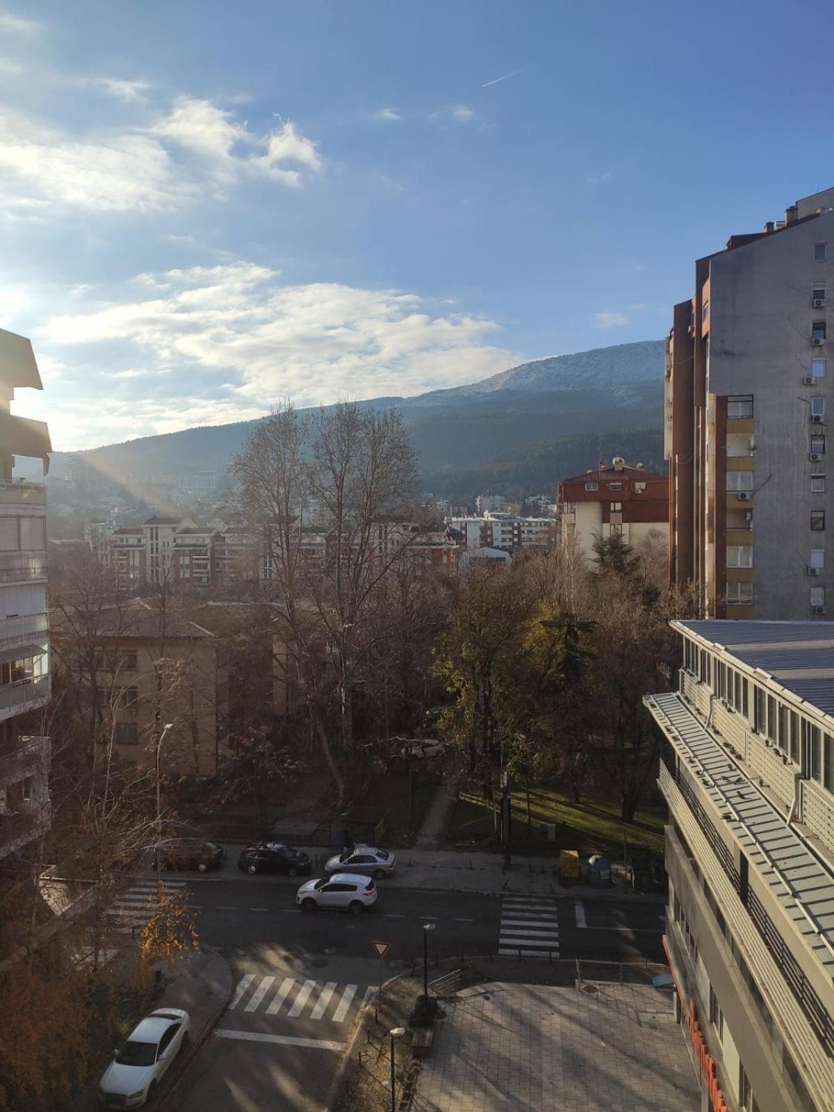 City Center White Apartment! Skopje Extérieur photo